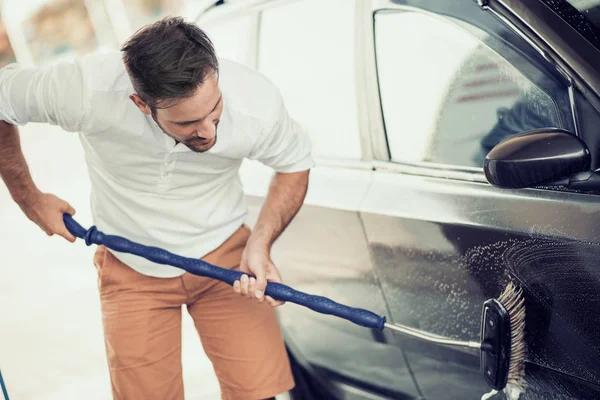 Autowäsche aus nächster Nähe — Stockfoto