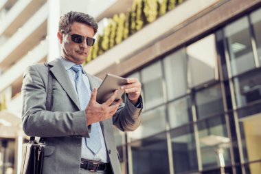 Başarılı bir iş adamı portresi kapatın