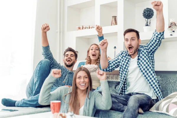 Group of friends watching football — Stock Photo, Image