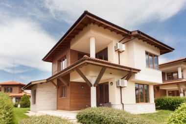 Yeni banliyö evleri. Mükemmel bir mahalle.