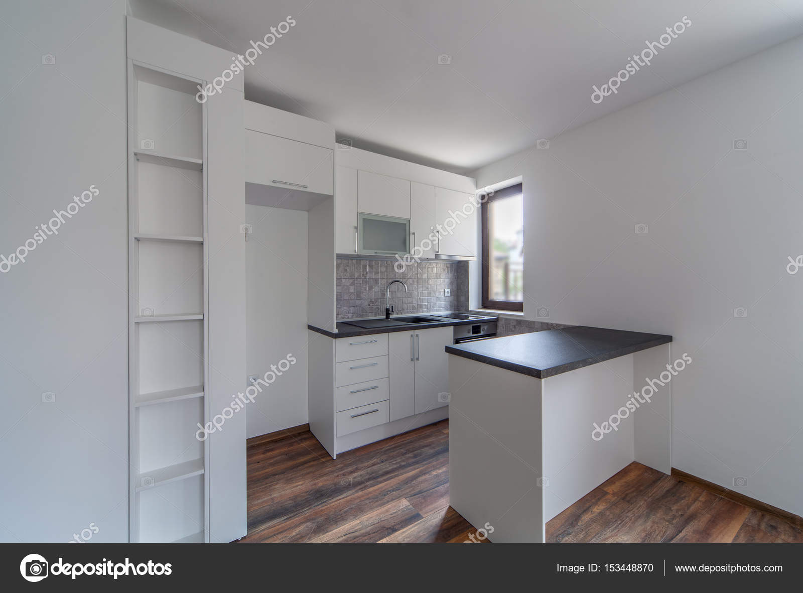Nova Cozinha Branca Moderna E Vazia Nova Casa Fotografia De Nova Cozinha Branca Moderna E Vazia Nova Casa Fotografia De