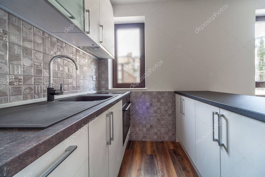 Combinacion de piso y pared | Nueva cocina moderna y vacío blanco