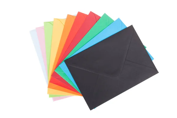 Envelopes multicoloridos, isolados em branco — Fotografia de Stock