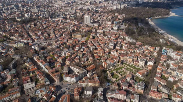 Allmän bild av Varna, Bulgariens havshuvudstad — Stockfoto