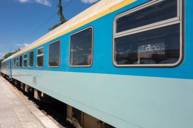 tren istasyonunda tren