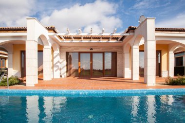 lüks ev dışında Yüzme Havuzu