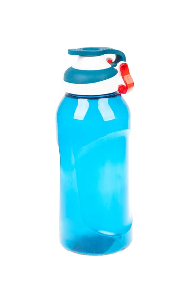 Blauwe plastic sport waterfles geïsoleerd. Sport en gezonde drank. — Stockfoto