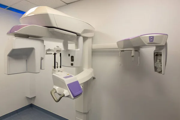 診療所の3D X線スキャナパノラママシン 3D歯科スキャナー — ストック写真