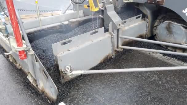 Close Asphalt Laying Machine Asphalt Paver Tarmac Road Laying Machine — Stock Video