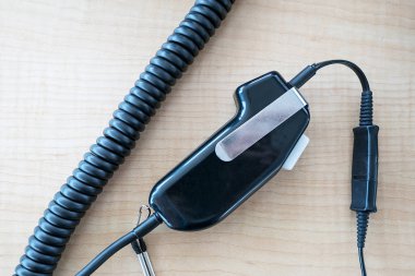 Hava trafik kontrolörü'nın kulaklık