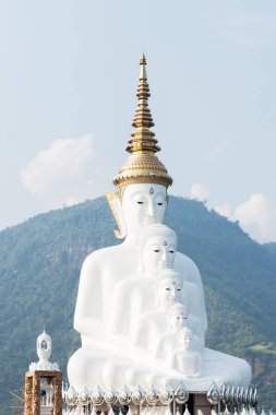 Big Buddha Phasornkaew Tapınağı, Khao Kho,: Phetchabun, Thailand.