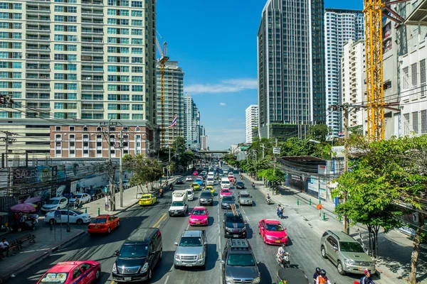 Heavy rush hour traffic in Bangkok — Stock Photo, Image