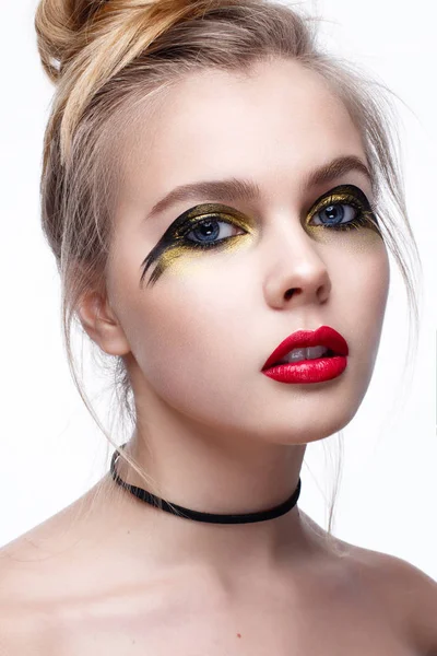 Chica Joven Con Maquillaje Creativo Negro Oro Hermosa Modelo Con — Foto de Stock