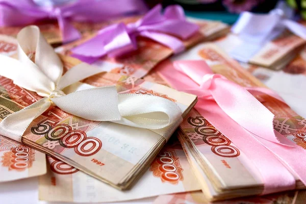 Cinco Mil Rublos Paquete Dinero Como Regalo — Foto de Stock