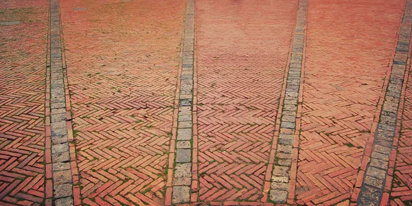 Brick pavement. Historic center of Siena. — Stock Photo, Image