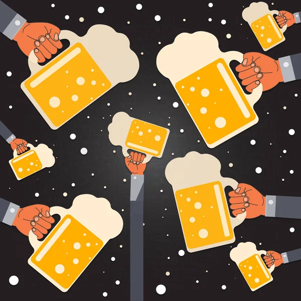 Många händer med fulla muggar öl — Stockfoto