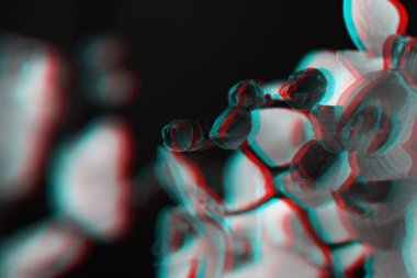 çiy damlaları ile narin pembe Orkide koyu arka plan üzerinde yakın çekim