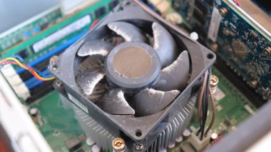 siyah toz soğutucu, onarım, tanı ve bilgisayar bakımı