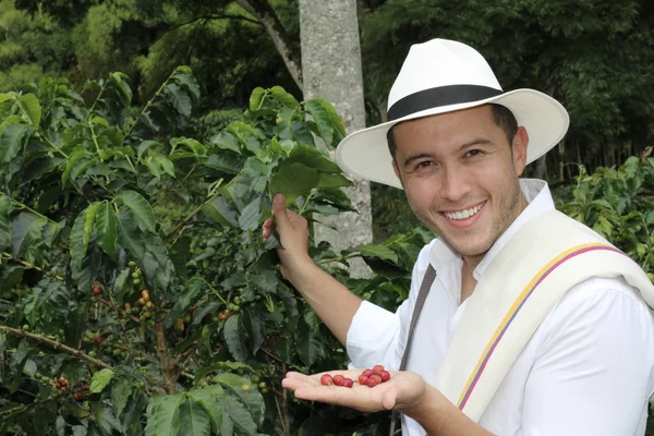 Agricultor Sudamericano Con Atuendo Tradicional — Foto de Stock