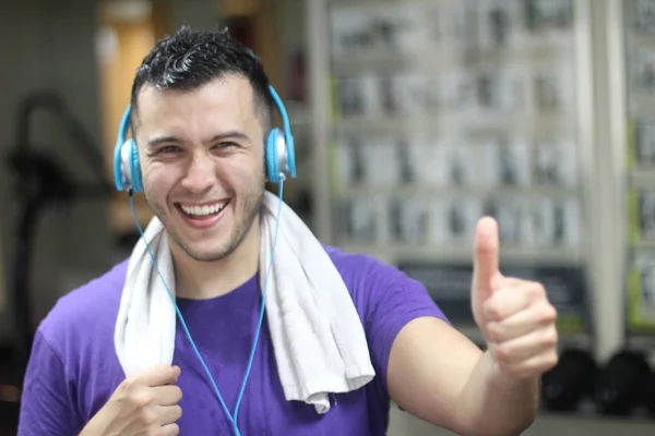 Motivated Ethnic Man Listening Music Gym — Stock Photo, Image