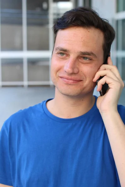 Primer Plano Retrato Joven Guapo Hablando Por Teléfono Calle — Foto de Stock