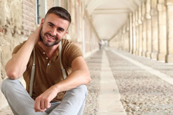 Suave Retrato Masculino Isolado Com Espaço Cópia — Fotografia de Stock