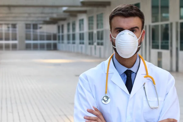 Close Retrato Belo Jovem Médico Com Máscara Estetoscópio Rua — Fotografia de Stock