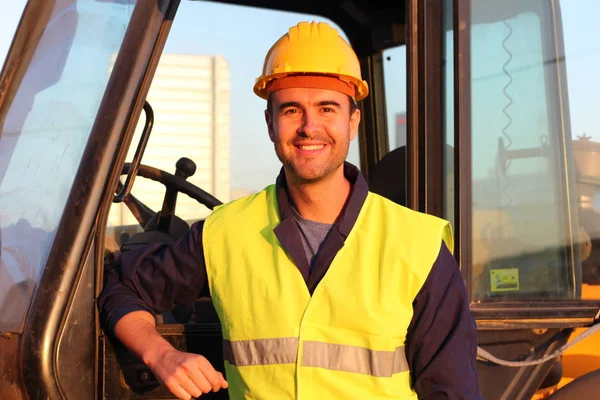 Motorista Profissional Indústria Construção Close Retrato Pôr Sol — Fotografia de Stock