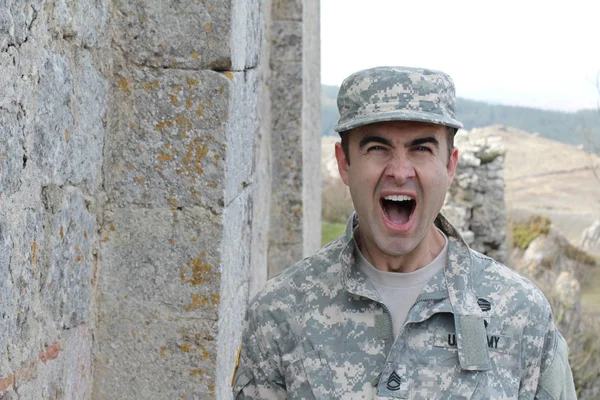 Zdravý Americký Voják Usmívá Venku — Stock fotografie