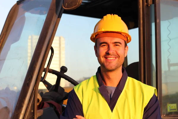 Motorista Profissional Indústria Construção Close Retrato Pôr Sol — Fotografia de Stock