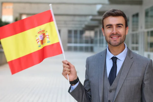 Крупним Планом Портрет Красивого Молодого Бізнесмена Тримає Прапор Іспанії Вулиці — стокове фото