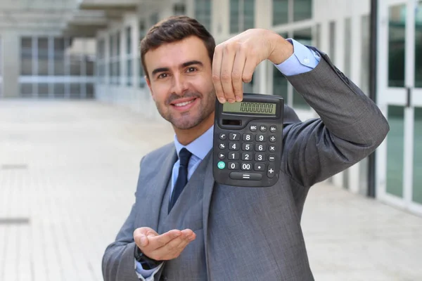 Nahaufnahme Porträt Eines Hübschen Jungen Geschäftsmannes Mit Taschenrechner Auf Der — Stockfoto