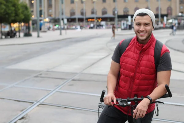 도시에서 자전거 선수들 — 스톡 사진