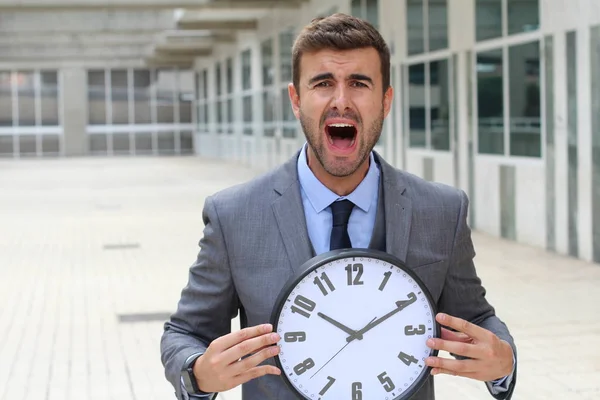 Empresario Sosteniendo Gran Reloj Vintage — Foto de Stock