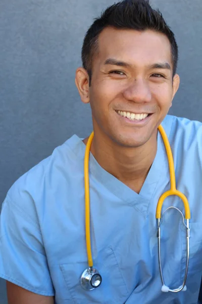 Close Retrato Belo Jovem Médico Raça Mista Rua — Fotografia de Stock