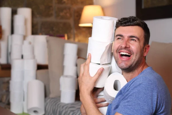Man Stocking Toilet Paper Home — Stock Photo, Image