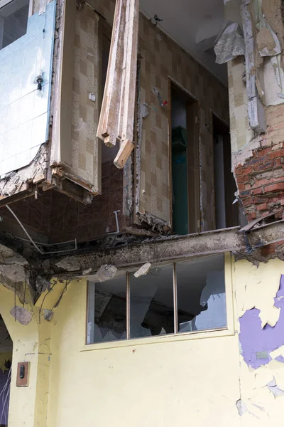 Ruined Multi Storey Brick House Interior Elements Abandoned Apartments — Stok fotoğraf