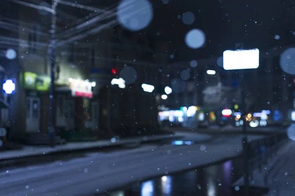 Зимний Размытый Фон Падающим Снегом Фоне Городской Улицы Красивый Боке — стоковое фото