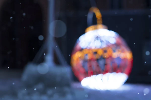 Fondo Festivo Borroso Nieve Que Cae Decoración Calle Navidad Año — Foto de Stock