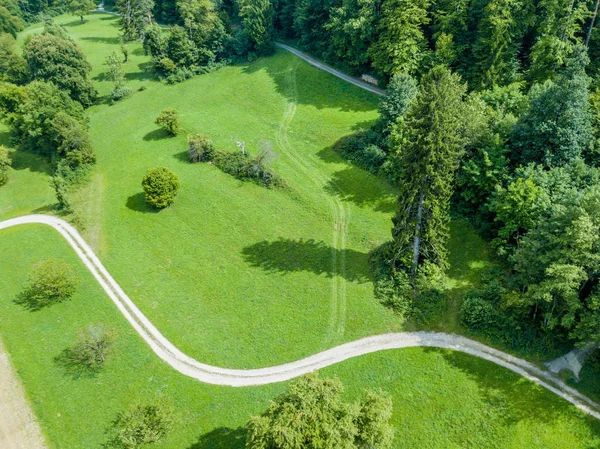 Pemandangan Udara Jalan Daerah Pedesaan Selama Matahari Terbenam Swiss — Stok Foto