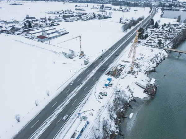 Vista Aérea Rodovia Paisagem Coberta Neve — Fotografia de Stock