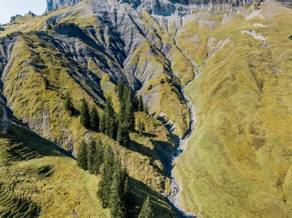 Pemandangan Udara Air Terjun Pegunungan Swiss — Stok Foto