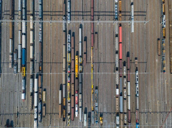 Luftaufnahme Von Großen Eisenbahngleisen Feld Konzept Der Modernen Logistik — Stockfoto