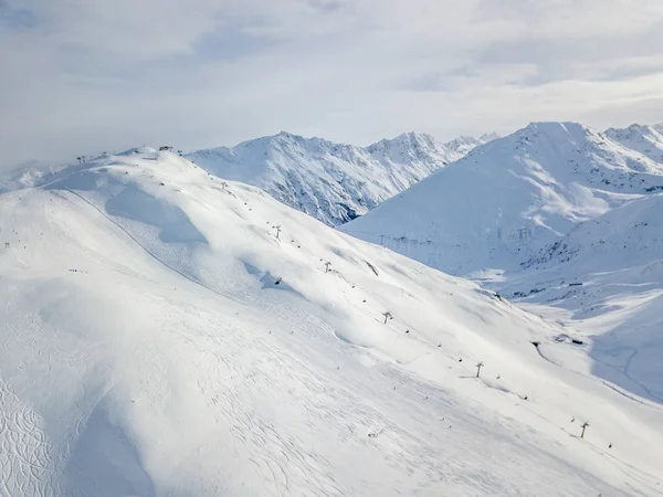Flygfoto Över Snötäckta Berg Schweiziska Alperna — Stockfoto