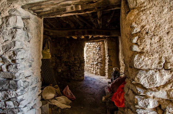 Antiguo Túnel Sendero Través Edificios Arcilla Omán —  Fotos de Stock