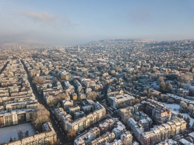Şehir bloğu binalarının yukarıdaki görüntüsü.