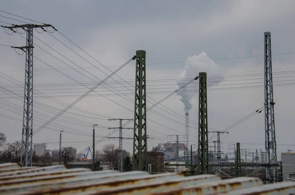 Vue Aérienne Fumée Provenant Cheminée Une Installation Industrielle — Photo