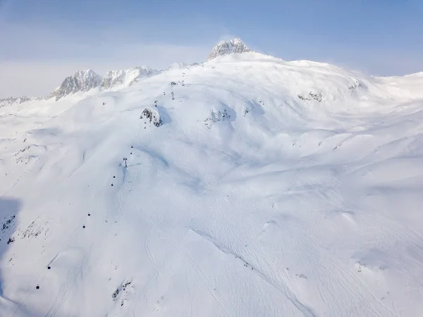 Flygfoto Över Snötäckta Berg Schweiziska Alperna — Stockfoto