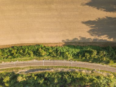 İsviçre, Avrupa 'da bomboş demiryolu hattı havası.