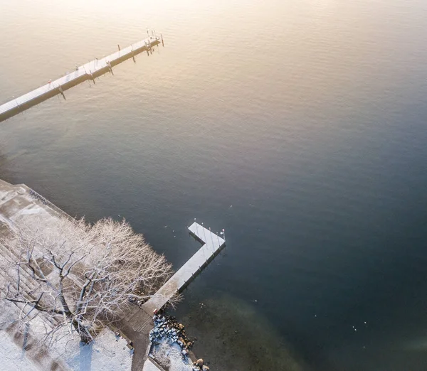 Aerial View Snow Covered Landing Stage Lake — 스톡 사진